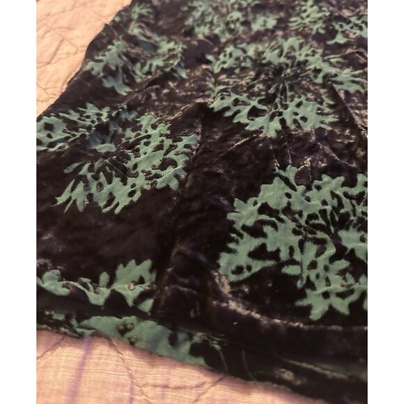 Zara Women Silk Blend Velvet Burnout Pants Green Floral Boho Y2K Whimsigoth Luxe - Picture 2 of 11